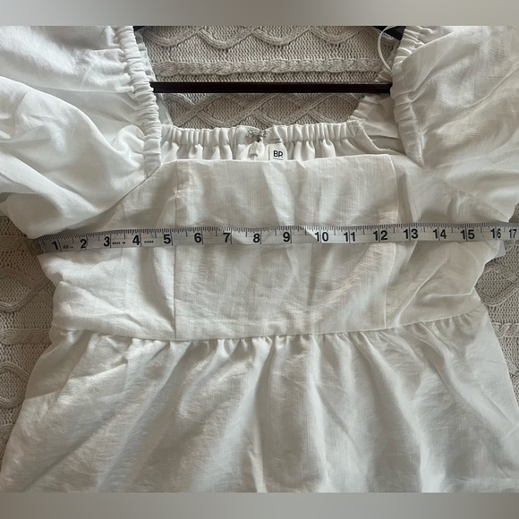 NEW! BP Brand White Rich
Balloon Sleeve Lined Mini Dress
Size Junior's Small - Picture 15 of 15